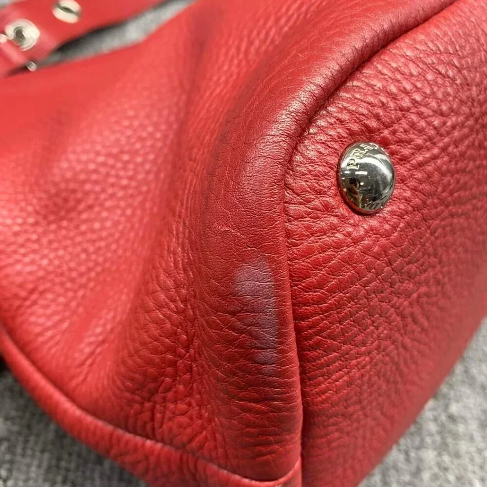 100% Authentic Prada Vitello Daino Shoulder Bag - Picture 6 of 13